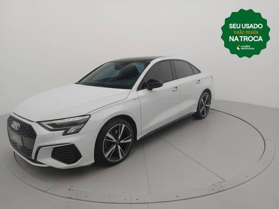 AUDI A3 2.0 40 TFSI MHEV SEDAN PERFORMANCE BLACK S-TRONIC AUDI A3 2.0 40 TFSI MHEV SEDAN PERFORMANCE BLACK S-TRONIC